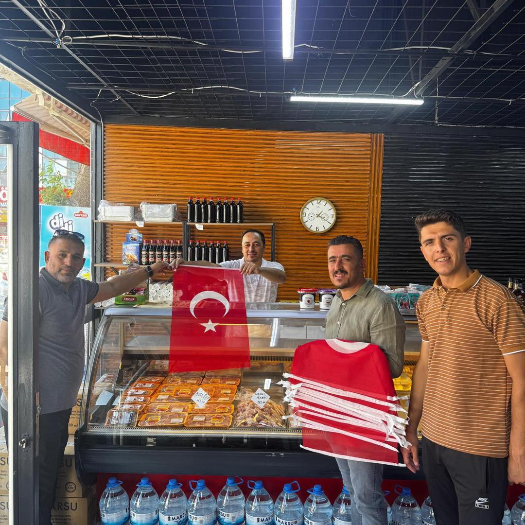 Ak Parti Afşin İlçe Başkanlığı, 15 Temmuz Demokrasi Ve Millî Birlik Günü’nde Şehri Bayraklarla Donattı6