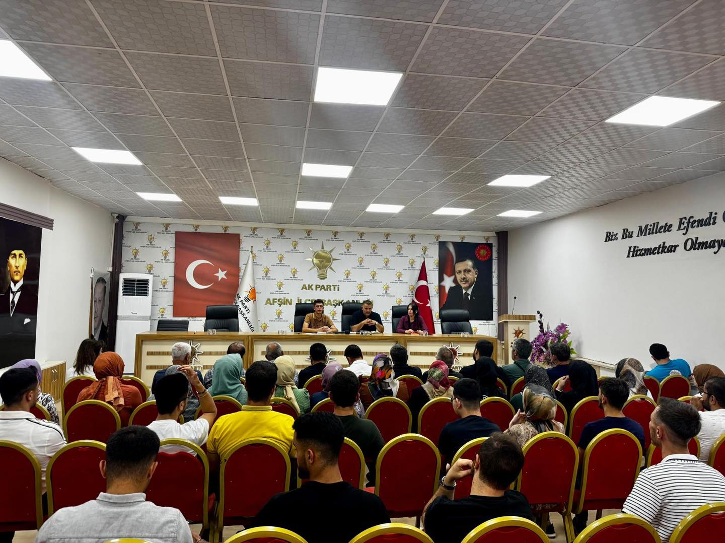 Ak Parti Afşin İlçe Teşkilatı 3 Kademe Yönetim Kurulu Toplantısını Gerçekleştirdi13