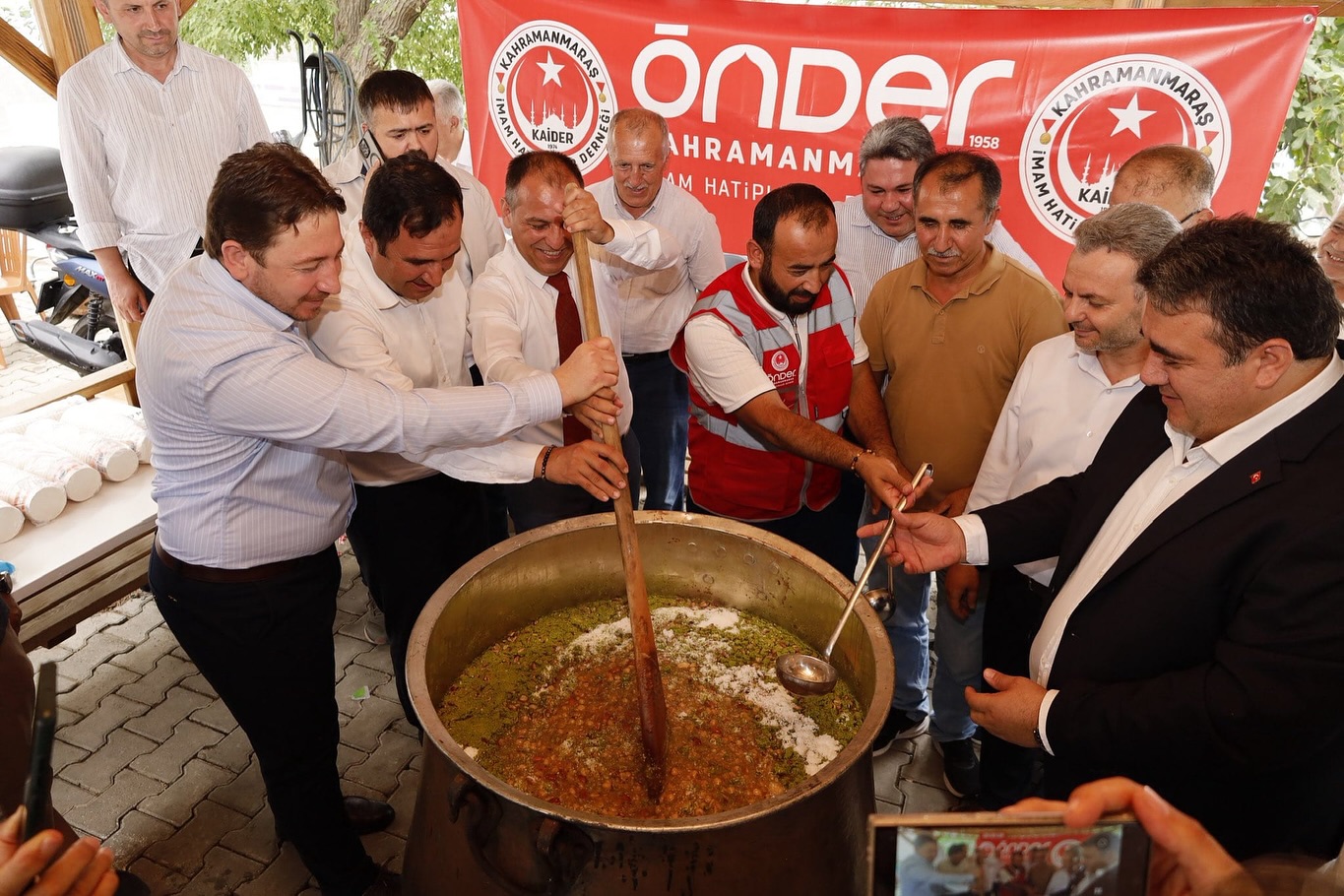 Ak Parti Kahramanmaraş Teşkilatı'ndan Aşure Programına Katılımm1