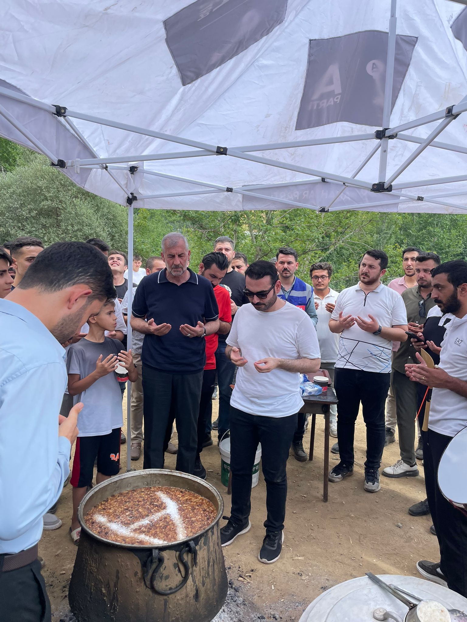Anahtar Parti Gençliği Döngel Mesire Alanı’nda Buluştu