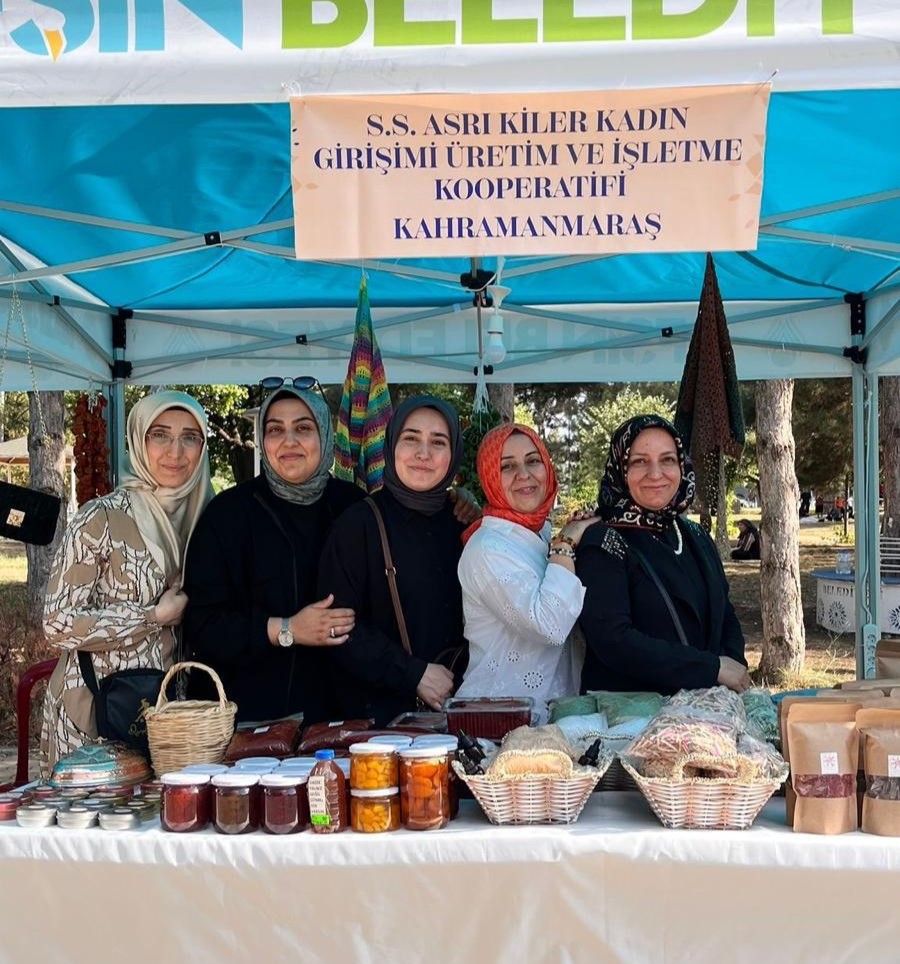 Asr I Kiler Kadın Kooperatifi, Kadın Emeği Fuarı’nda Ürünlerini Sergiledi (1)