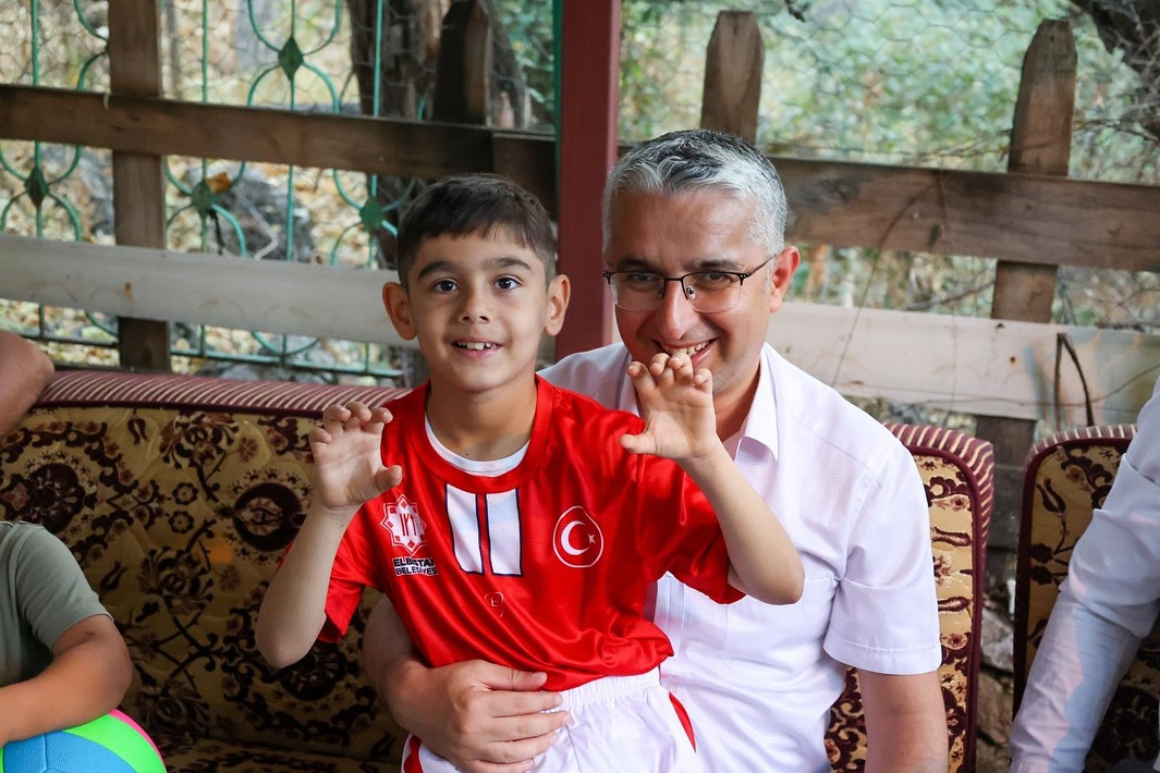 Başkan Gürbüz’den Karahasanuşağı Mahallesine Ziyaret1