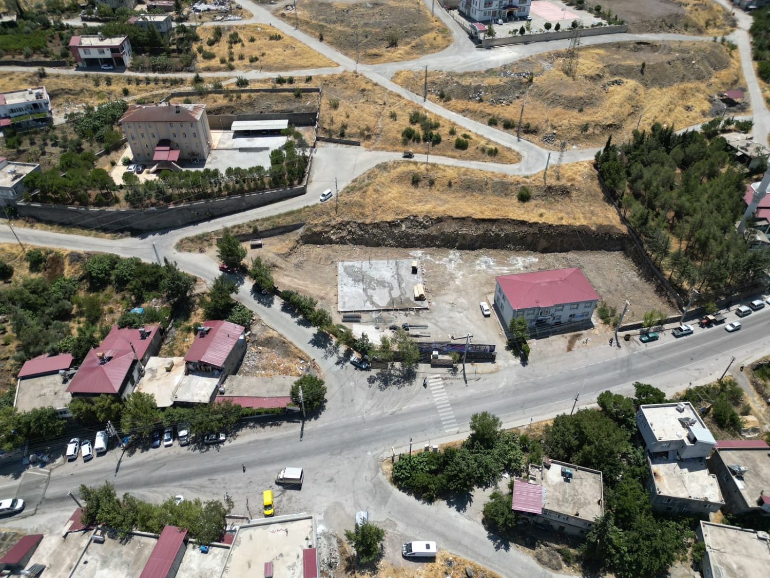 Başkan Toptaş’ın Gençliğe Yatırımı Kale Gençlik Merkezi’nin Temeli Atıldı (3)