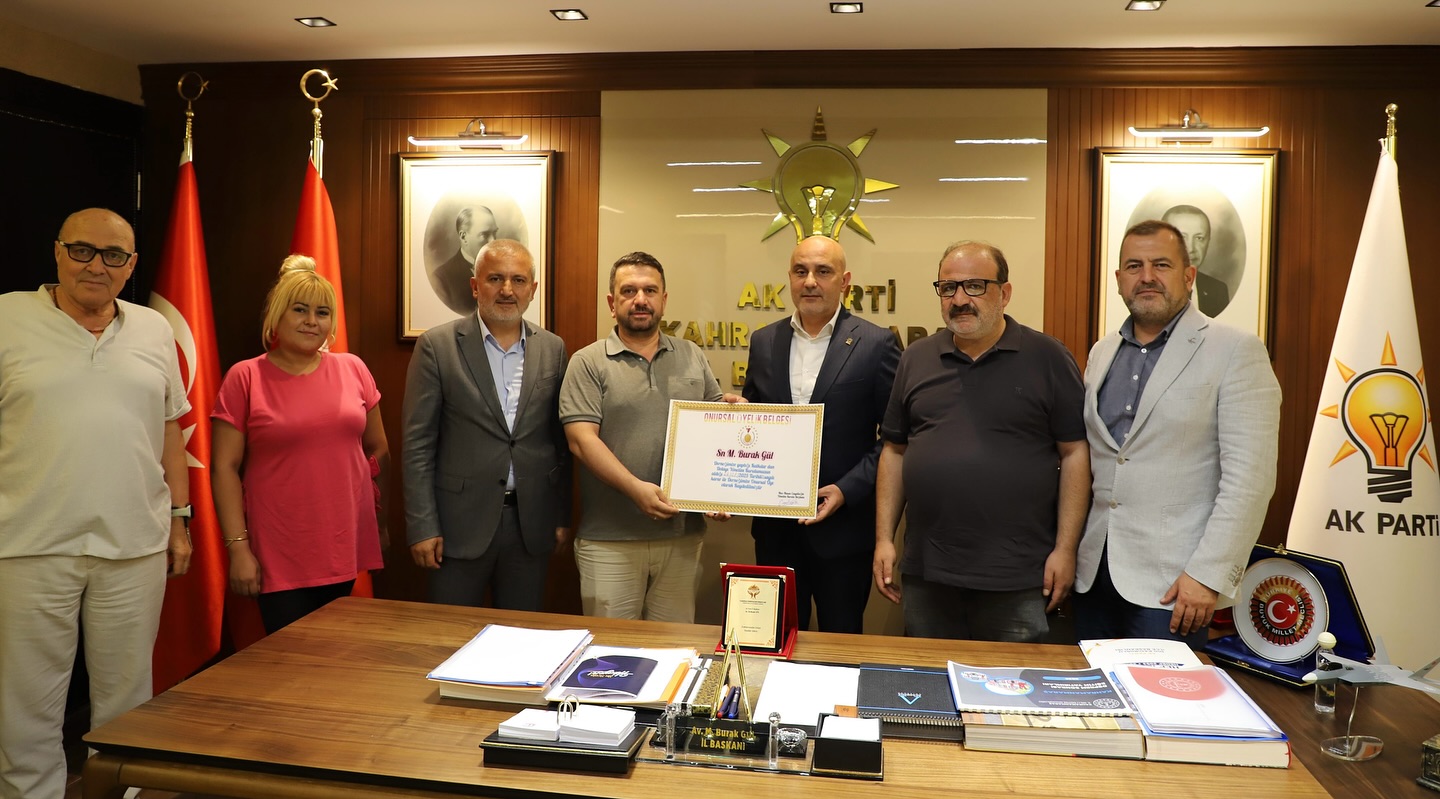 Dernek Üyelerinden Ak Parti İl Başkanlığına Ziyaret1