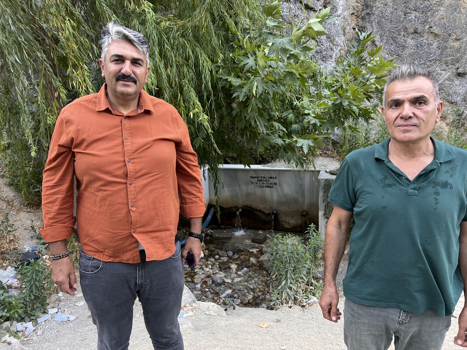 Doğal Su Kaynağı Vatandaşa Serinlik Sunuyor (2)