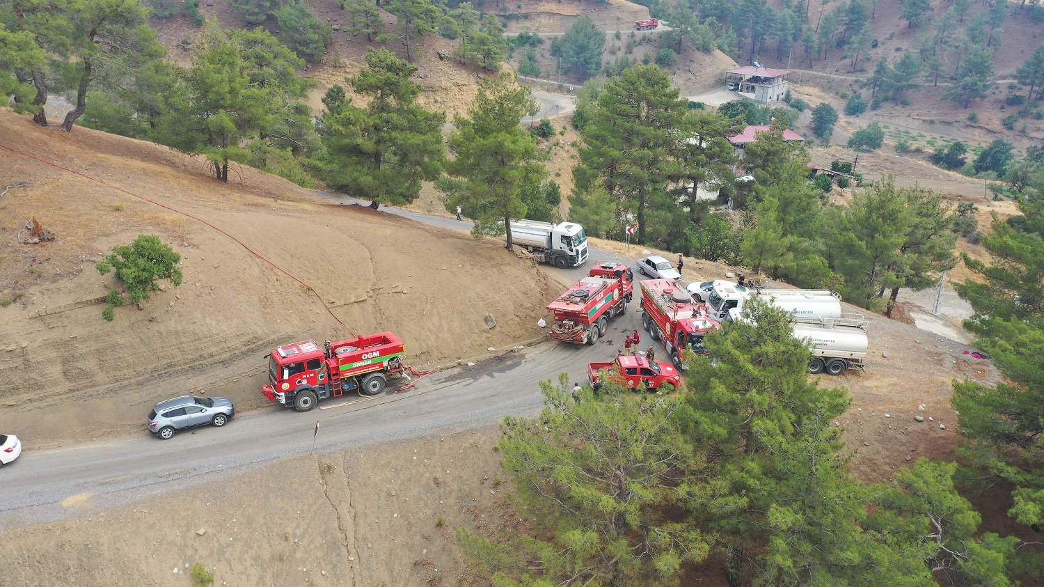 Kahramanmaraş'taki Orman Yangınına Müdahale 3. Gününde Sürüyor (4)