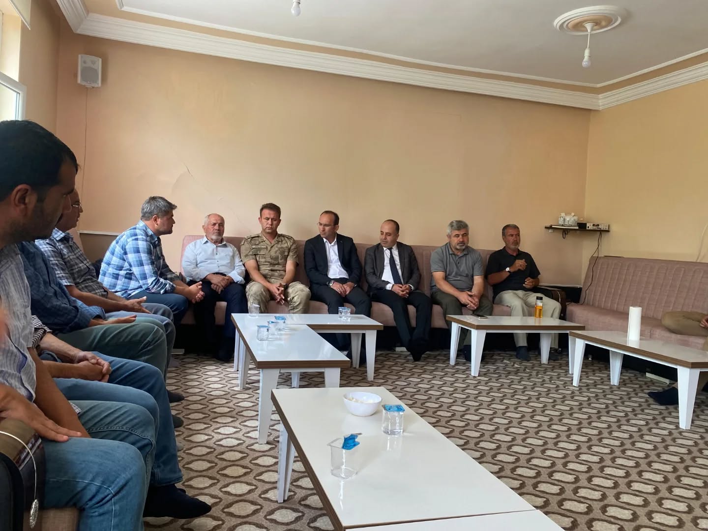 Kaymakam Sarıdoğan'dan Polis Memuru Ahmet Burun'un Ailesine Taziye Ziyareti