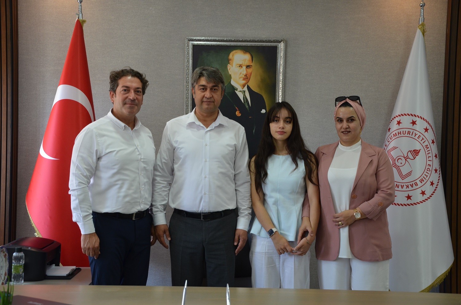 Lgs Birincisine Kabadan Ödül Takdimi (1)