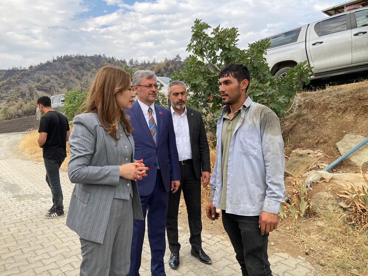 Milletvekili Dora, Yangın Bölgesini Ziyaret Etti Ve Vatandaşlarla Bir Araya Geldi9