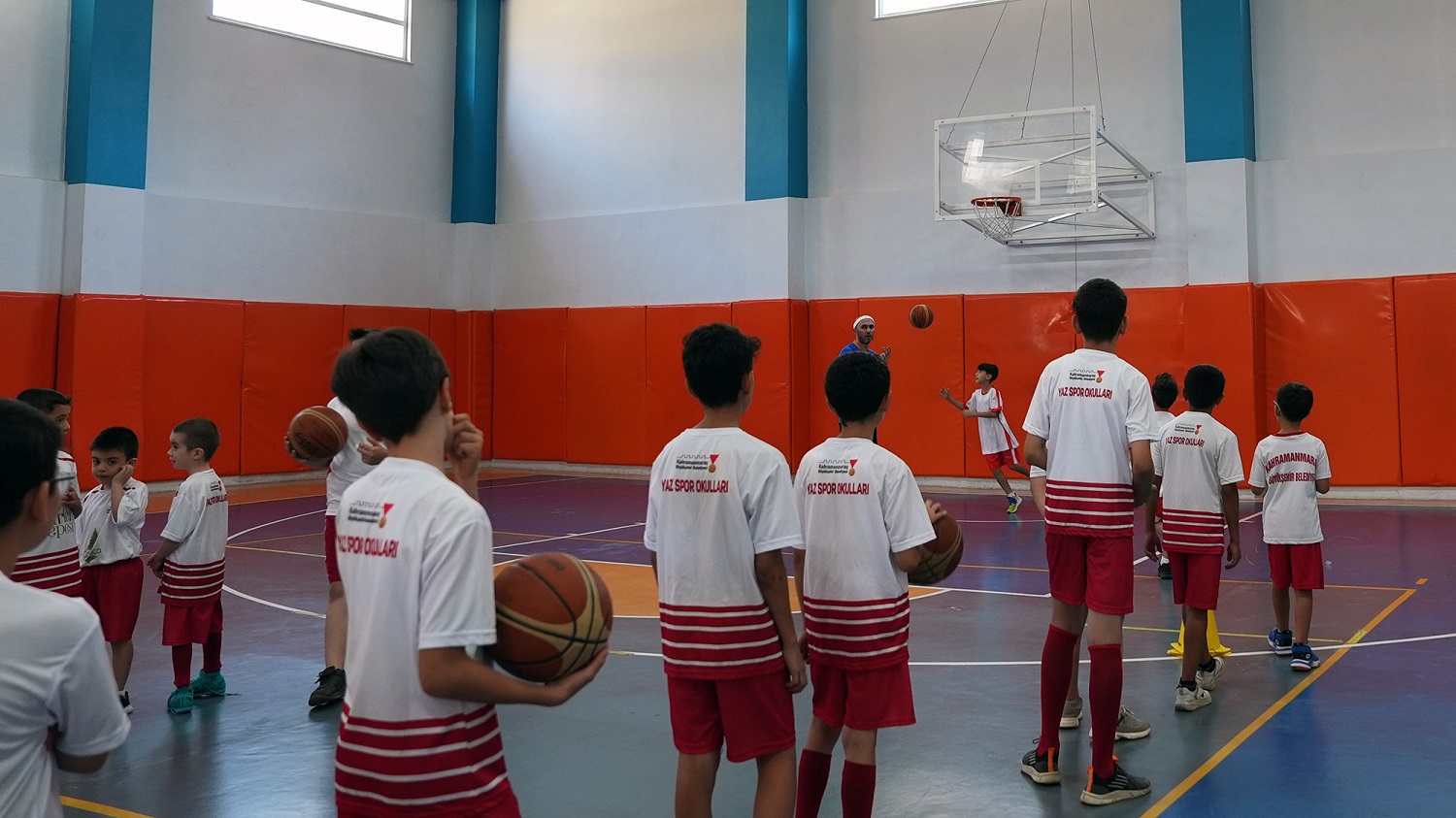 Potada Gelecek Yetişiyor; 400 Genç Basketbolun Temellerini Atıyor (2)