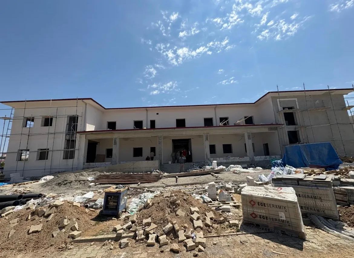 Sarıdoğan, Sağlıklı Yaşam Ve 112 Acil Çağrı Merkezi İnşaatlarını Ziyaret Etti (5)