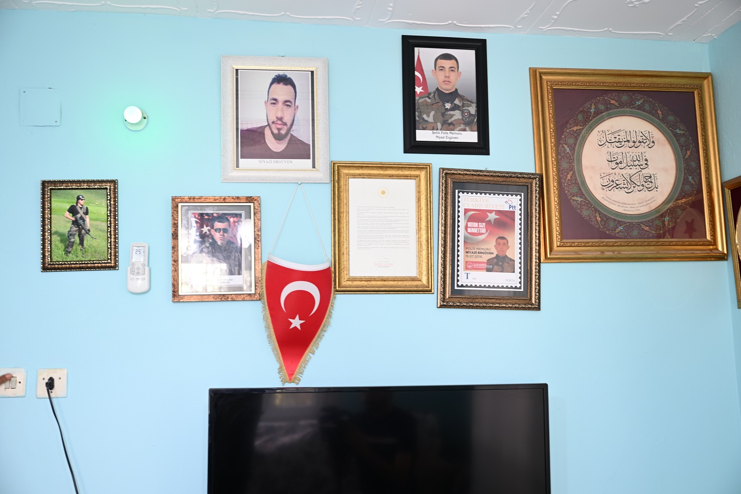 Silah Arkadaşları Şehit Polisin Annesini 9 Yıldır Yalnız Bırakmıyor (5)