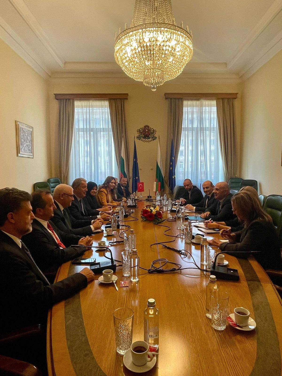Tbmm Millî Savunma Komisyonu Heyeti, Bulgaristan'da Önemli Temaslarda Bulundu1