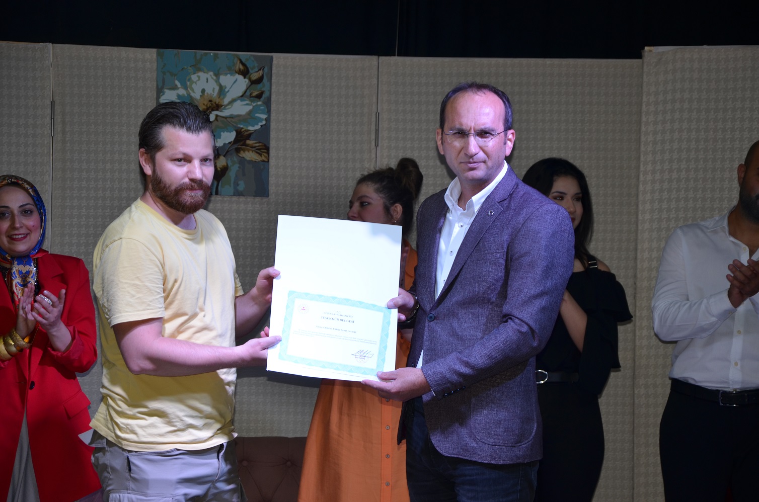 Temiz Aklın Kirli Oyunları Afşin’de Tiyatroseverlerle Buluştu (23)