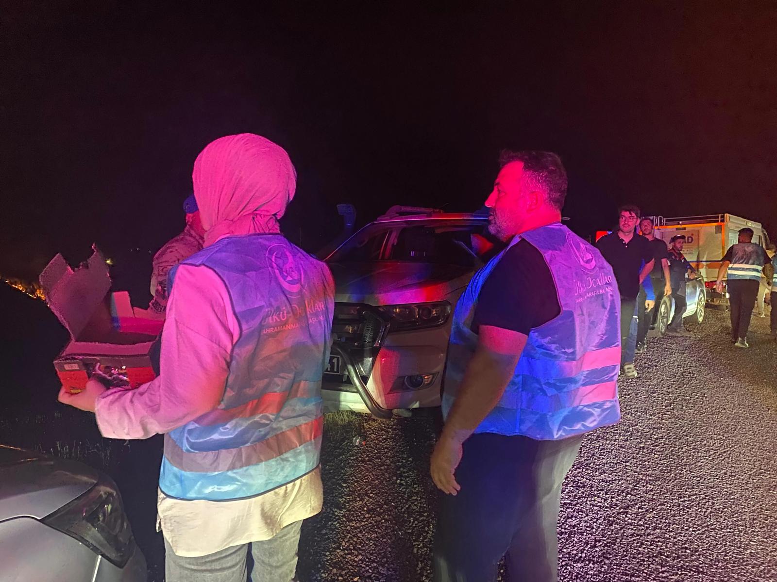 Ülkü Ocakları Orman Yangınlarına Karşı Sahada 1
