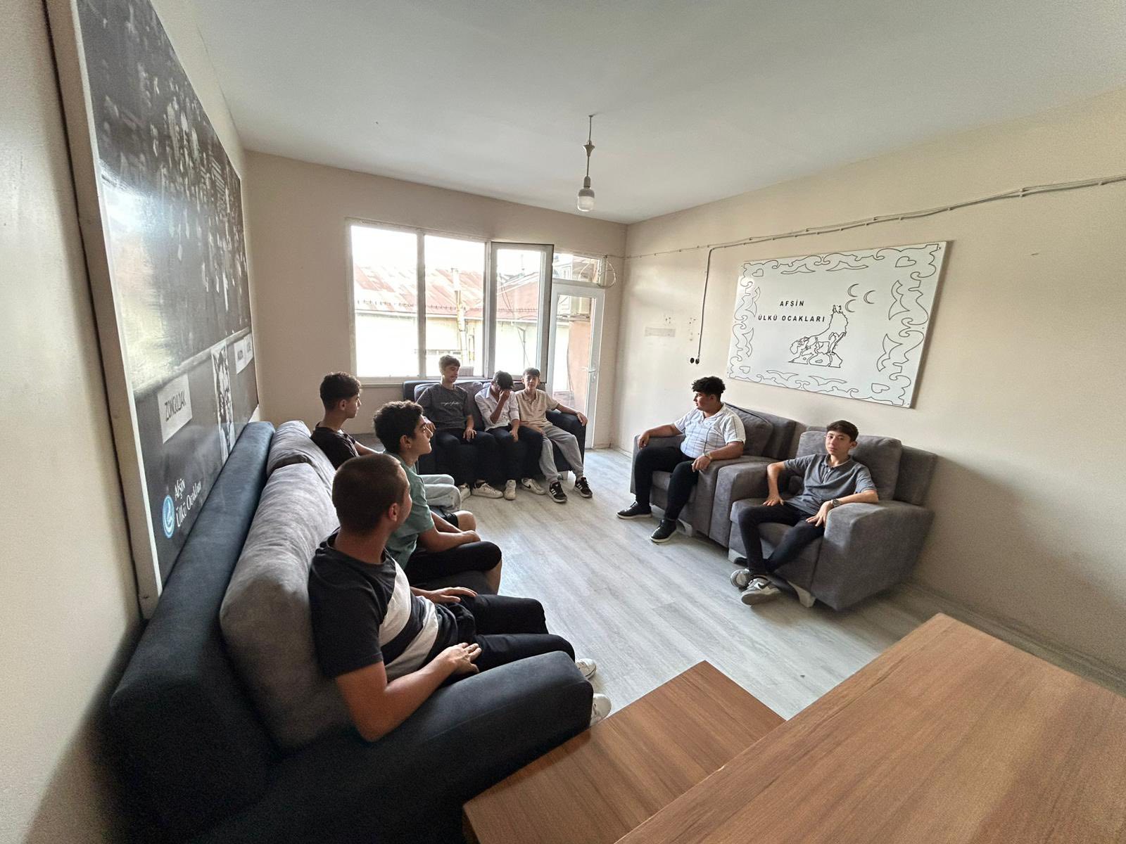 Ülkü Ocakları’ndan 1Kutadgu Bilig Ortaöğretim Yaz Gelişim Programı