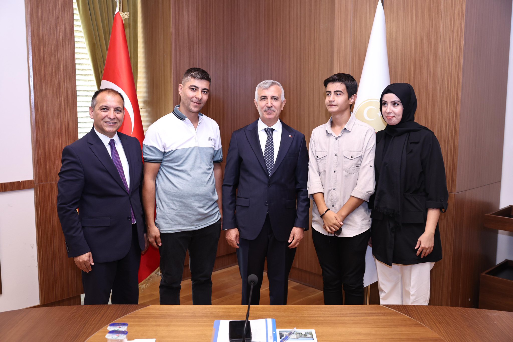 Vali Ünlüer, Lgs Türkiye Birincilerini Makamında Ağırladı5