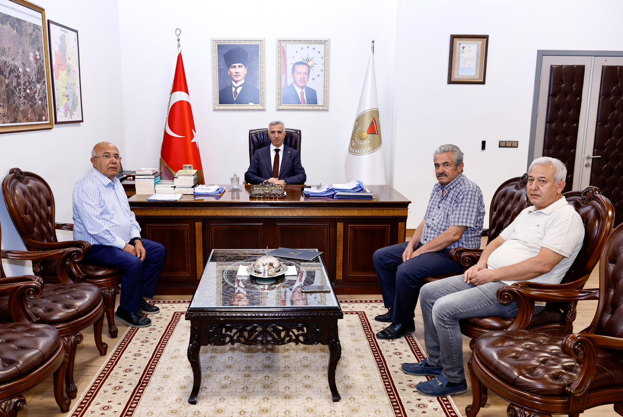 Vali Ünlüer, Stk Ve Siyasi Parti Temsilcilerini Makamında Kabul Etti1