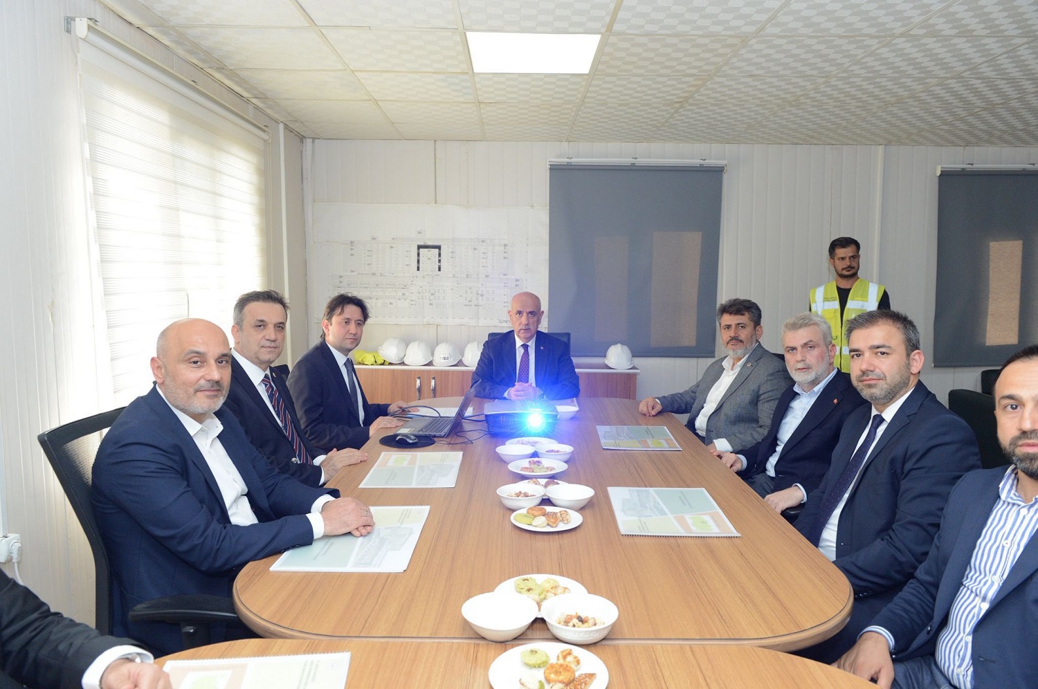600 Yataklı Ferhuş Sağlık Kompleksi’nde Önemli Aşama Kat Edildi (1)-1
