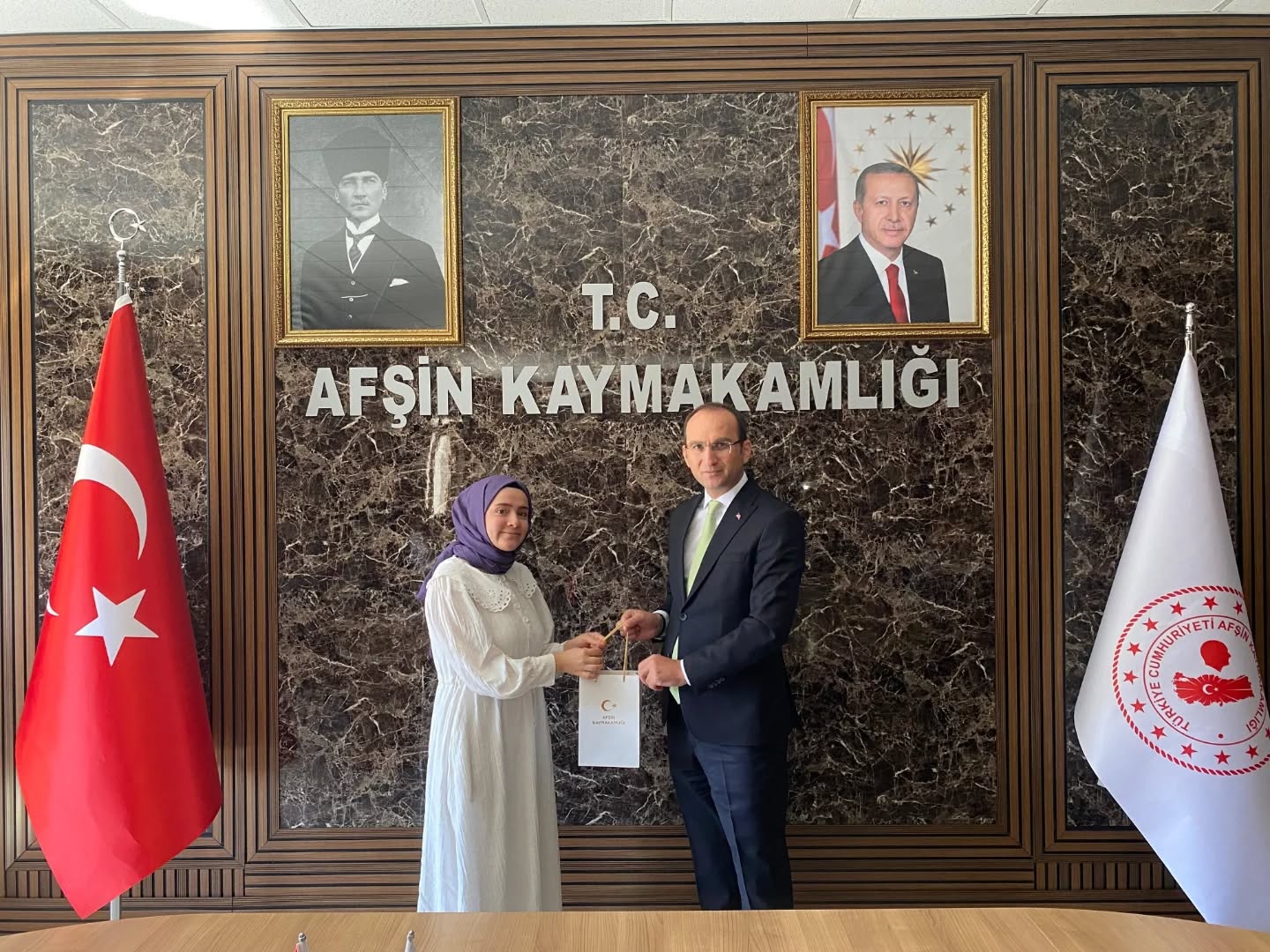 Afşin Kaymakamı Sarıdoğan, Yks Öğrencilerini Makamında Kabul Etti2