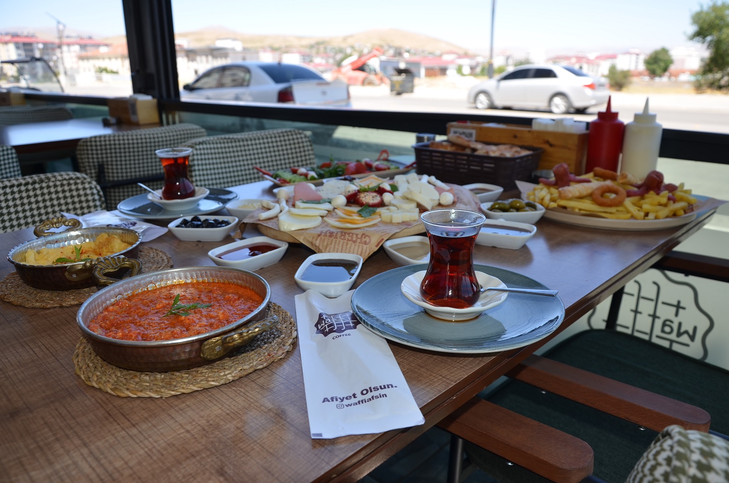 Afşin’de Kahvaltı Keyfinin Adresi Waffi Coffee (1)-1