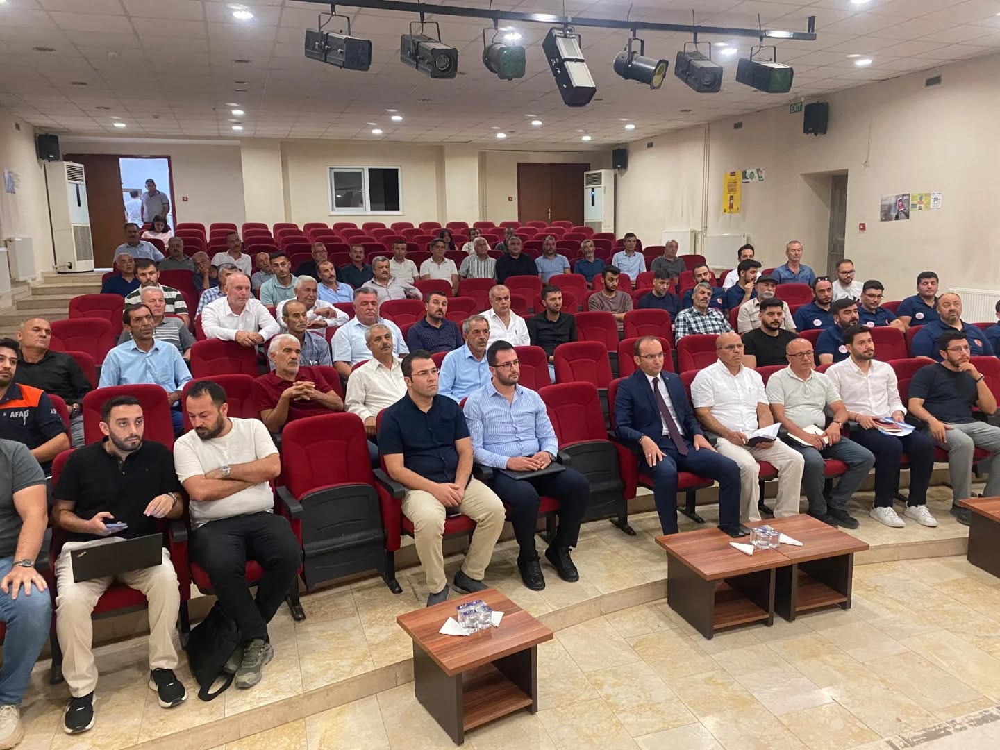 Afşin’de Kırsal Konut Projeleri Değerlendirme Toplantısı Gerçekleştirildi1