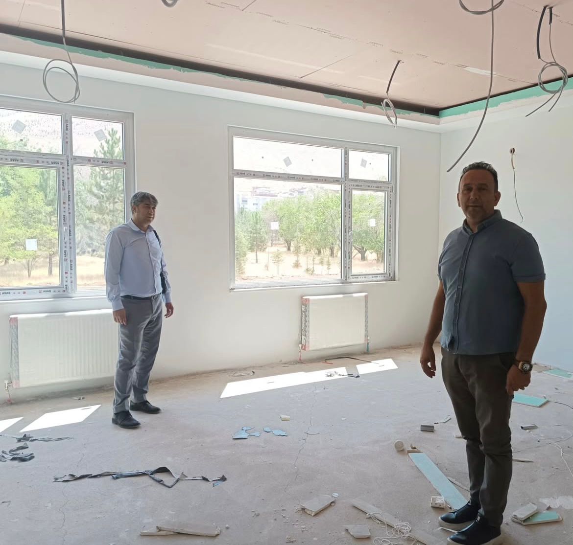 Afşin’de Yeni Eğitim Öğretim Yılı Öncesi Okullarda Denetim Yapıldı7