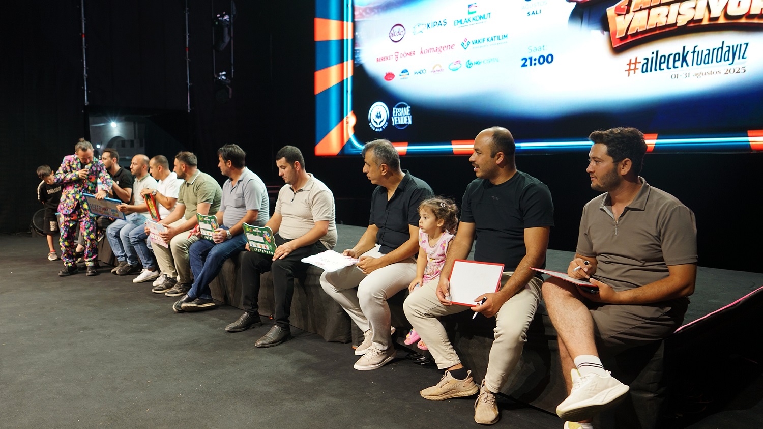 Aileler Geleneksel Ağustos Fuarı’nda Dostane Rekabette Buluştu (2)