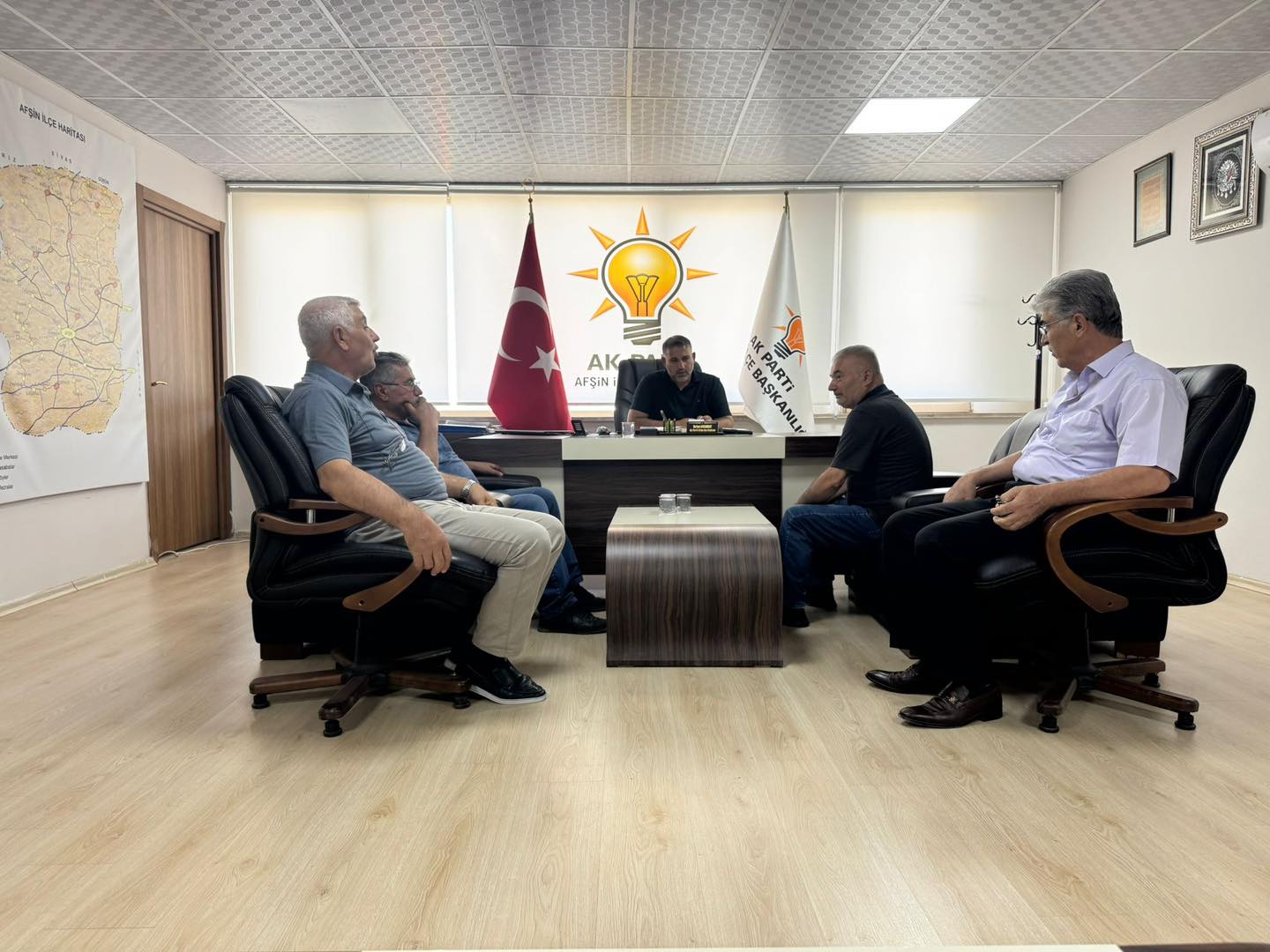 Ak Parti Afşin İlçe Başkanlığı’nda Ziyaretler Devam Ediyor
