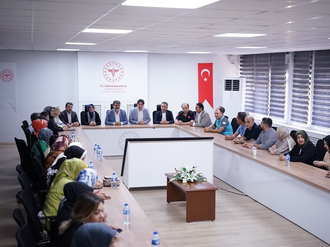 Ak Parti Kahramanmaraş Kadın Kolları’na Temel İlkyardım Eğitimi Verildi3