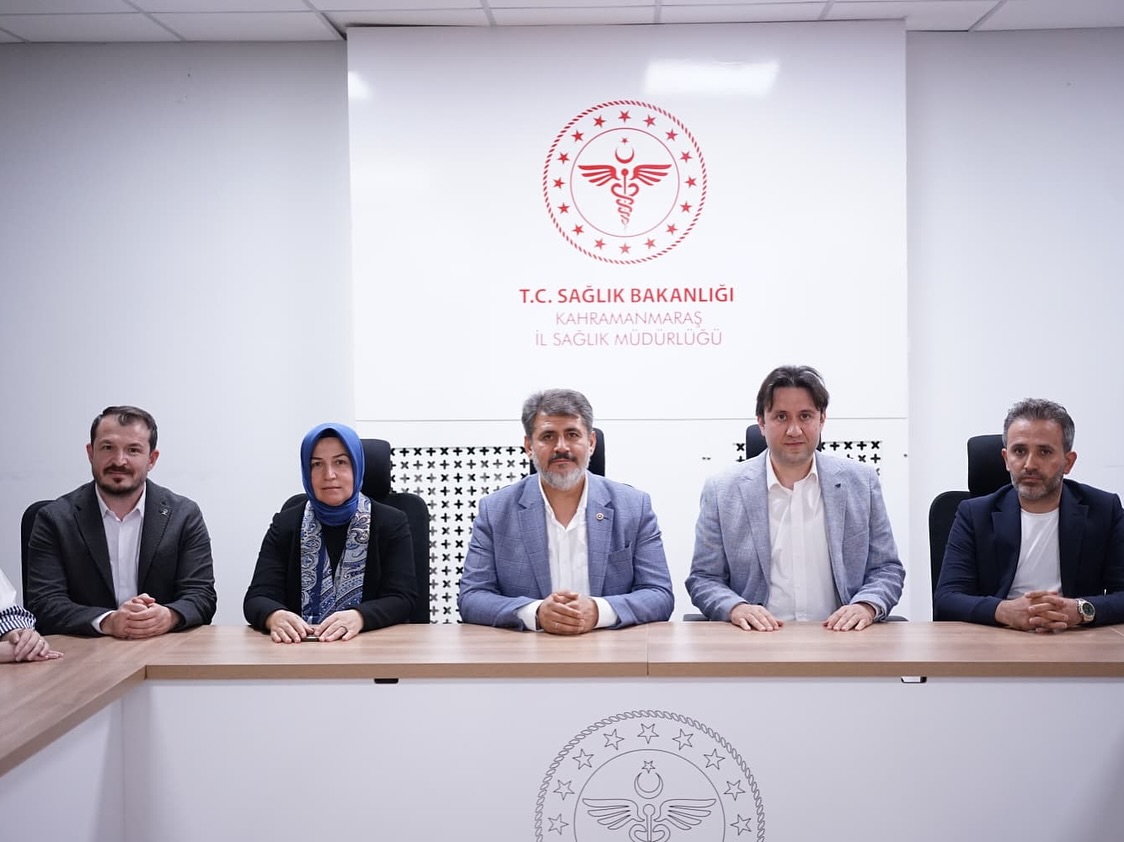 Ak Parti Kahramanmaraş Kadın Kolları’na Temel İlkyardım Eğitimi Verildi4