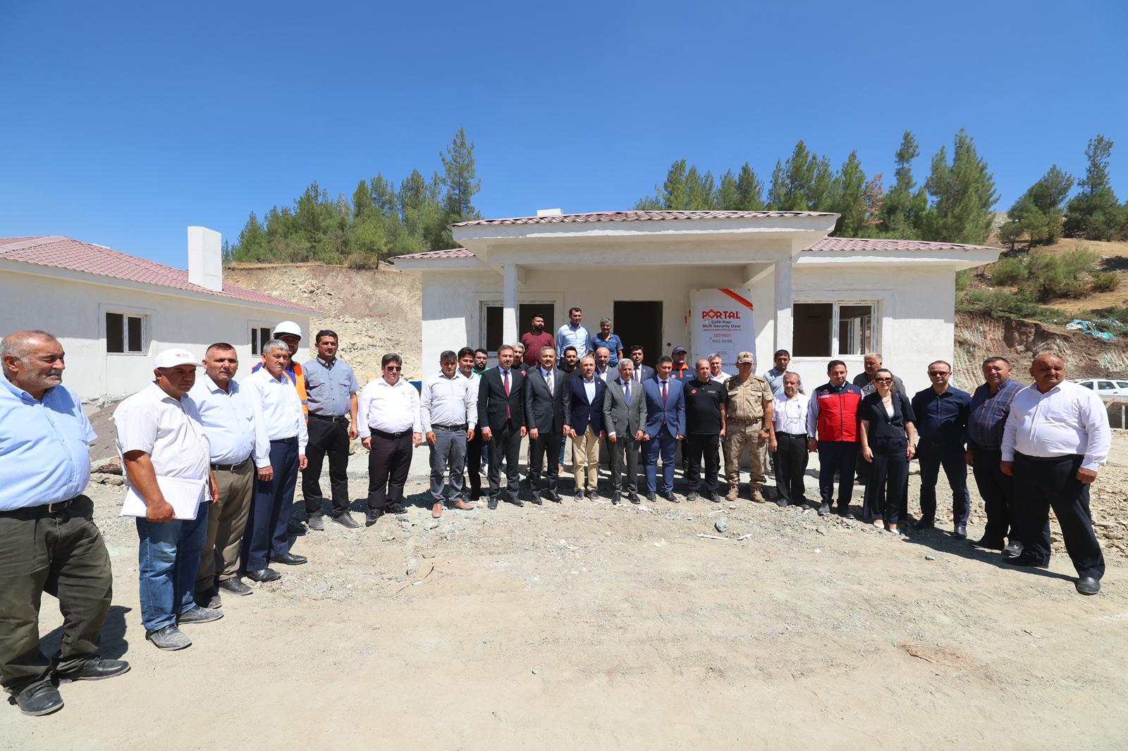 Başkan Toptaş; Yeniden İnşa Sürecini Binalardan İbaret Görmedik (4)