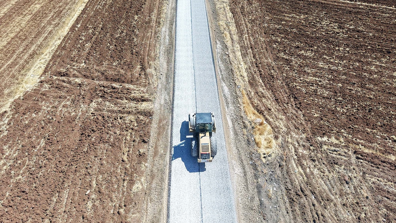 Büyükşehir’den Ekinözü Kırsalına Yol Yatırımı (3)