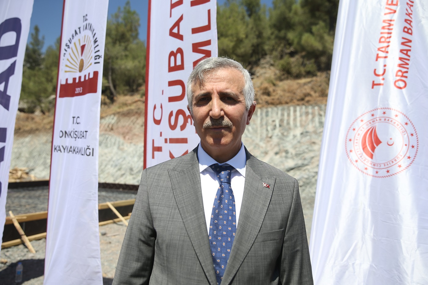 Depremzede Besicilere Yapılan 537 Ahır Yıl İçinde Teslim Edilecek (5)