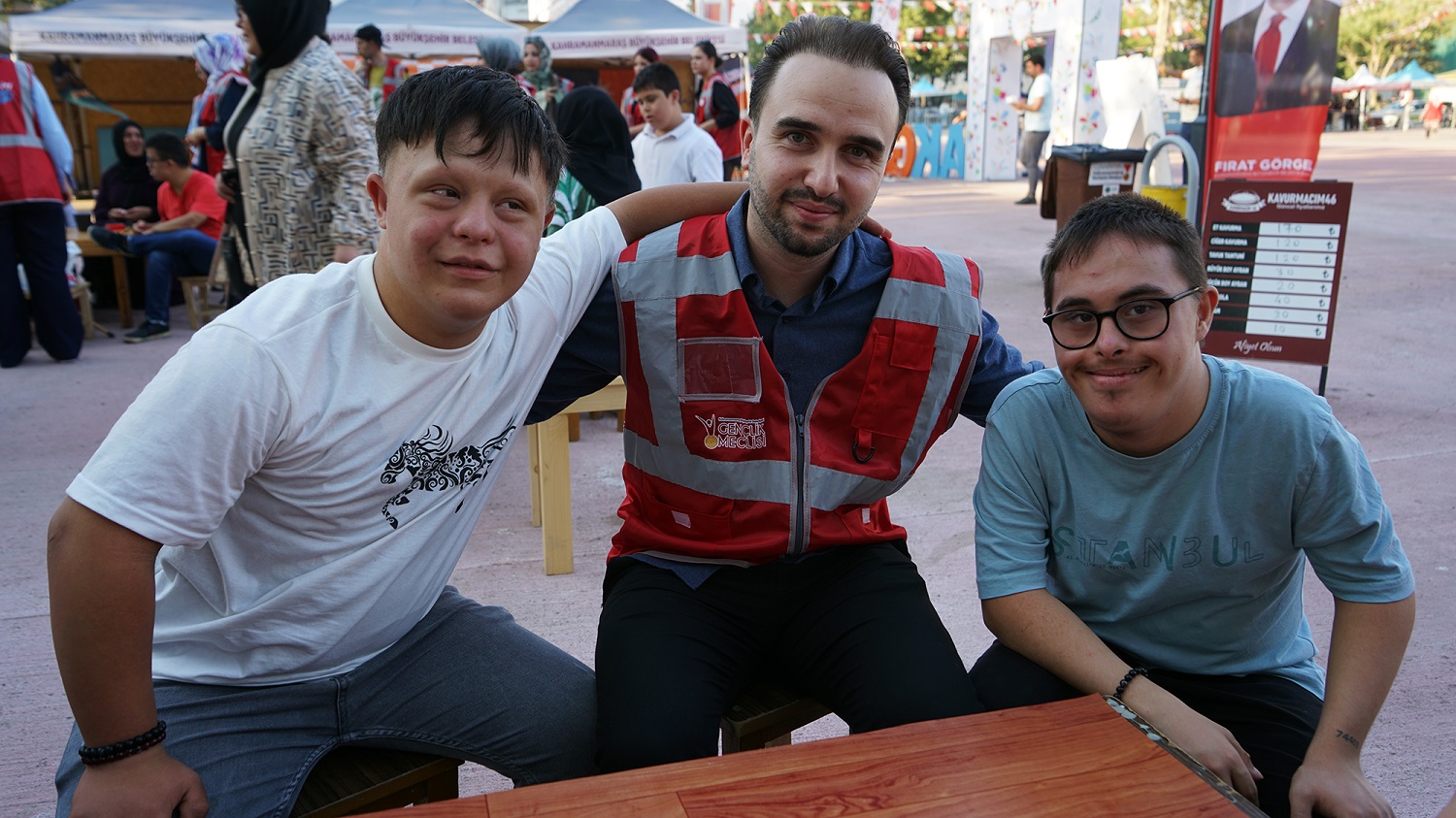 Down Sendromlu Çocuklar Fuarın Renkleri Oldu (3)