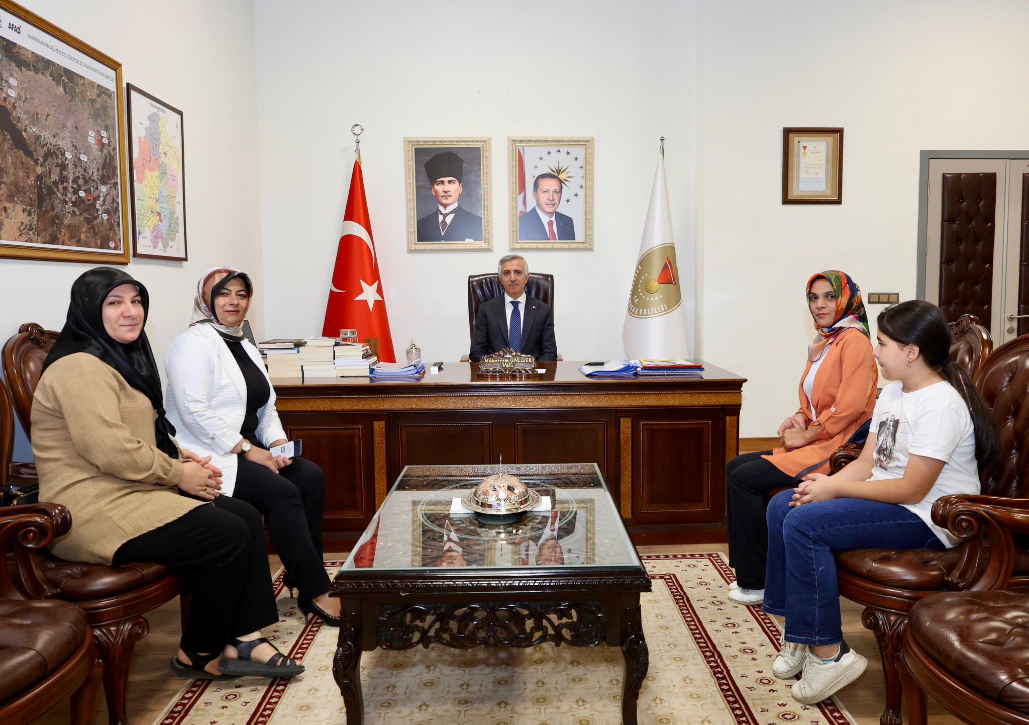Esnaf Ve Muhtarlardan Vali Ünlüer’e Ziyaret1