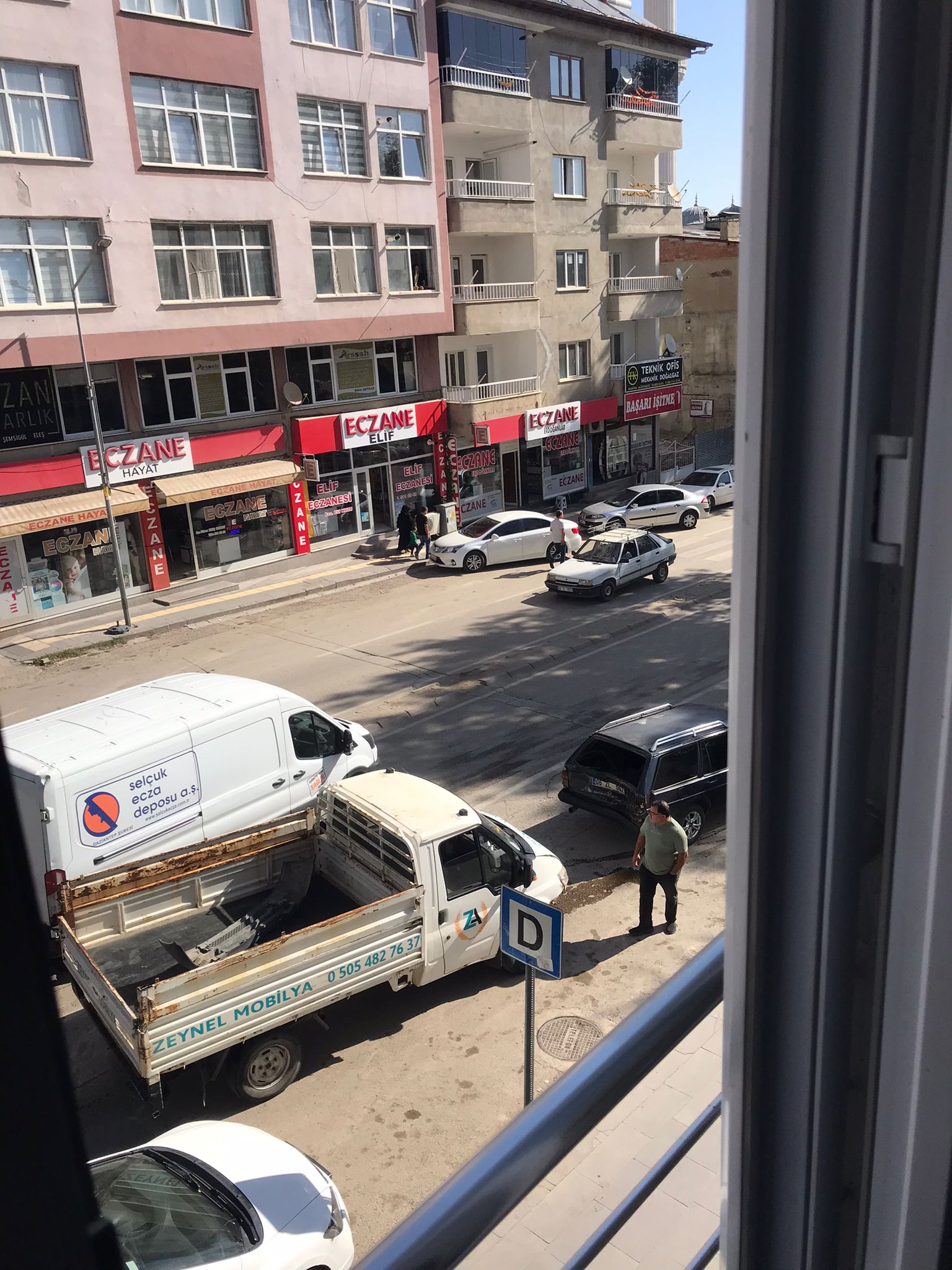 Freni Patlayan Transit Kazaya Neden Oldu (1)