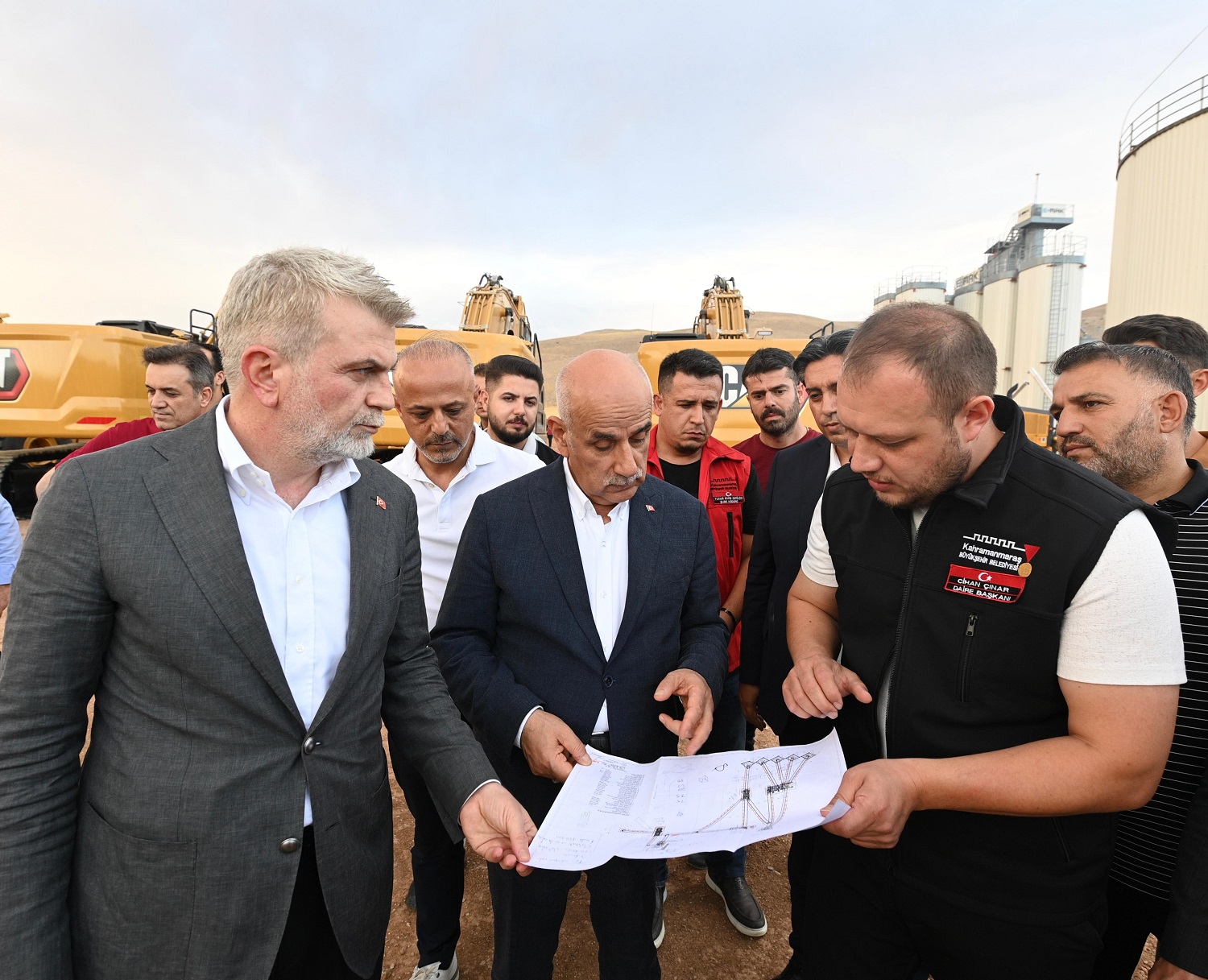 Görgel Ve Kirişci, Kuzey İlçelerin Yol Ağına Güç Katacak Tesiste İncelemelerde Bulundu (5)