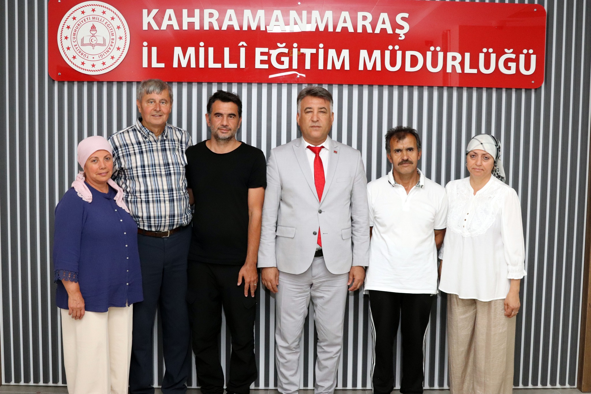 Hayırsever Tahsin Şimşek Ve Ailesinden İl Millî Eğitim Müdürlüğüne Ziyaret1