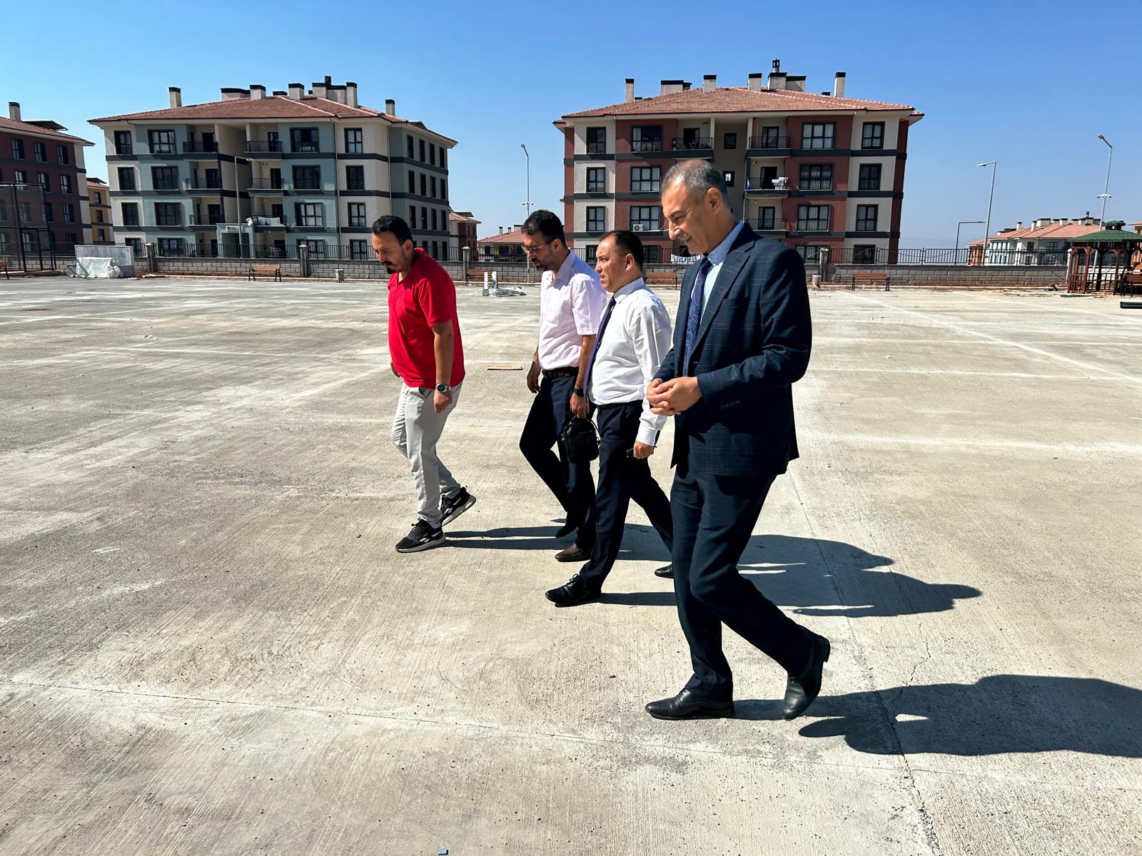 İl Millî Eğitim Müdürü Baydur, Devam Eden Okul İnşaatlarını Yerinde İnceledi4