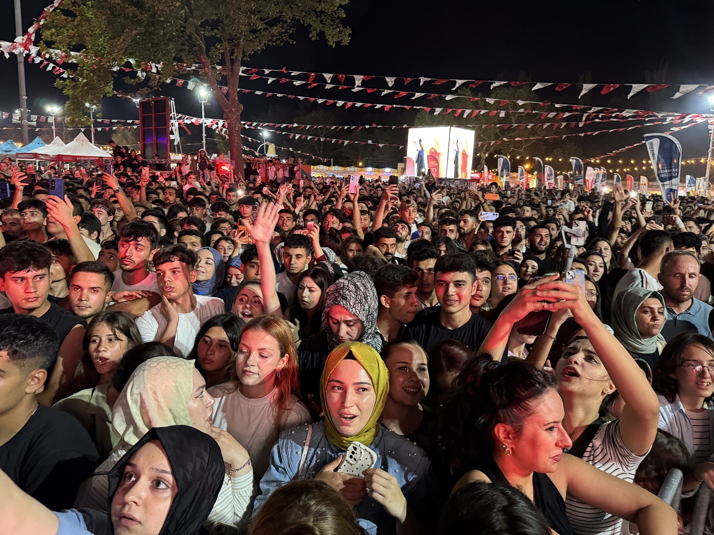 Kahramanmaraş Uluslararası Geleneksel Ağustos Fuarı Başladı (6)