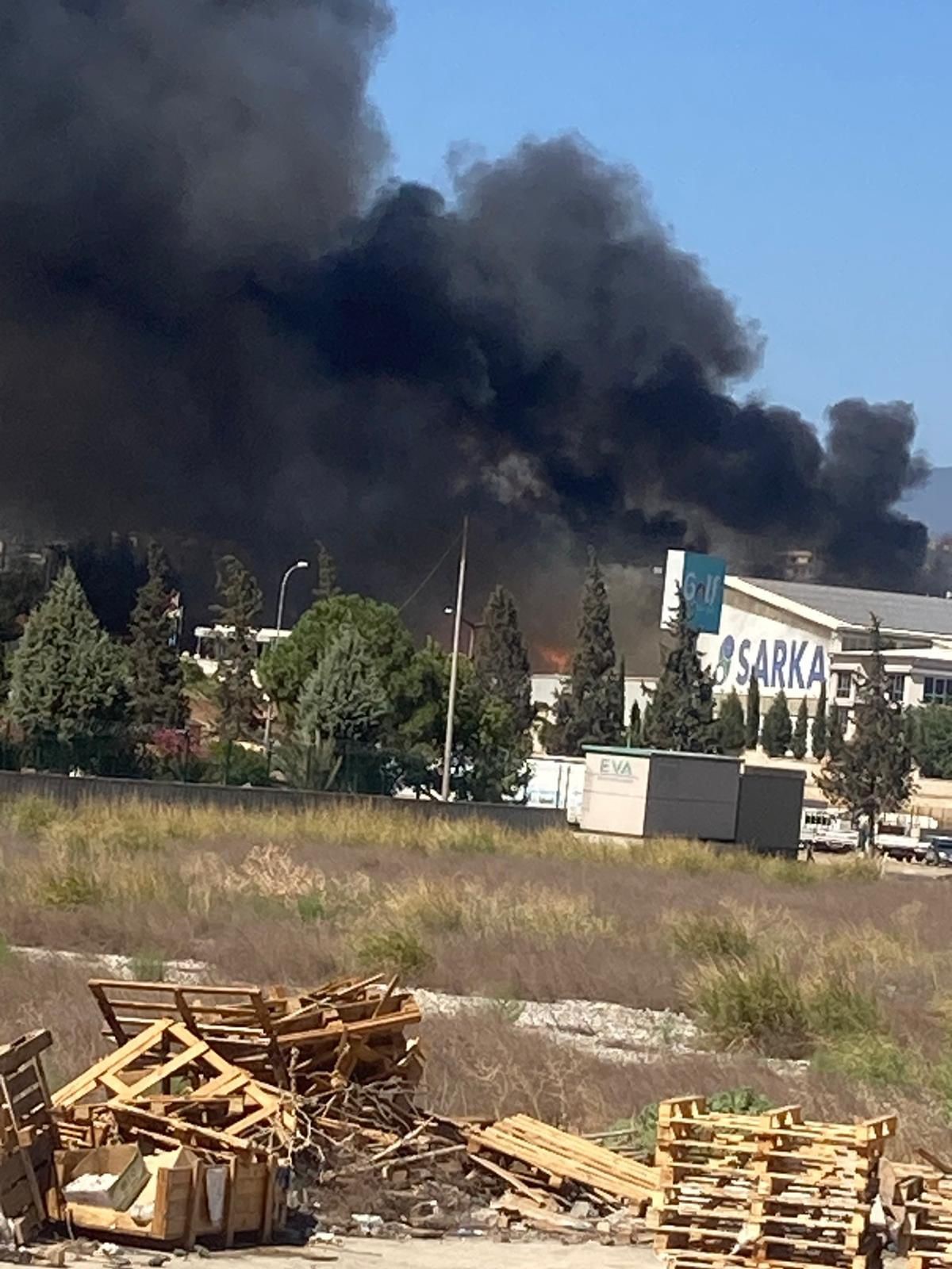 Kahramanmaraş’ta Fabrika Alevlere Teslim Oldu (3)