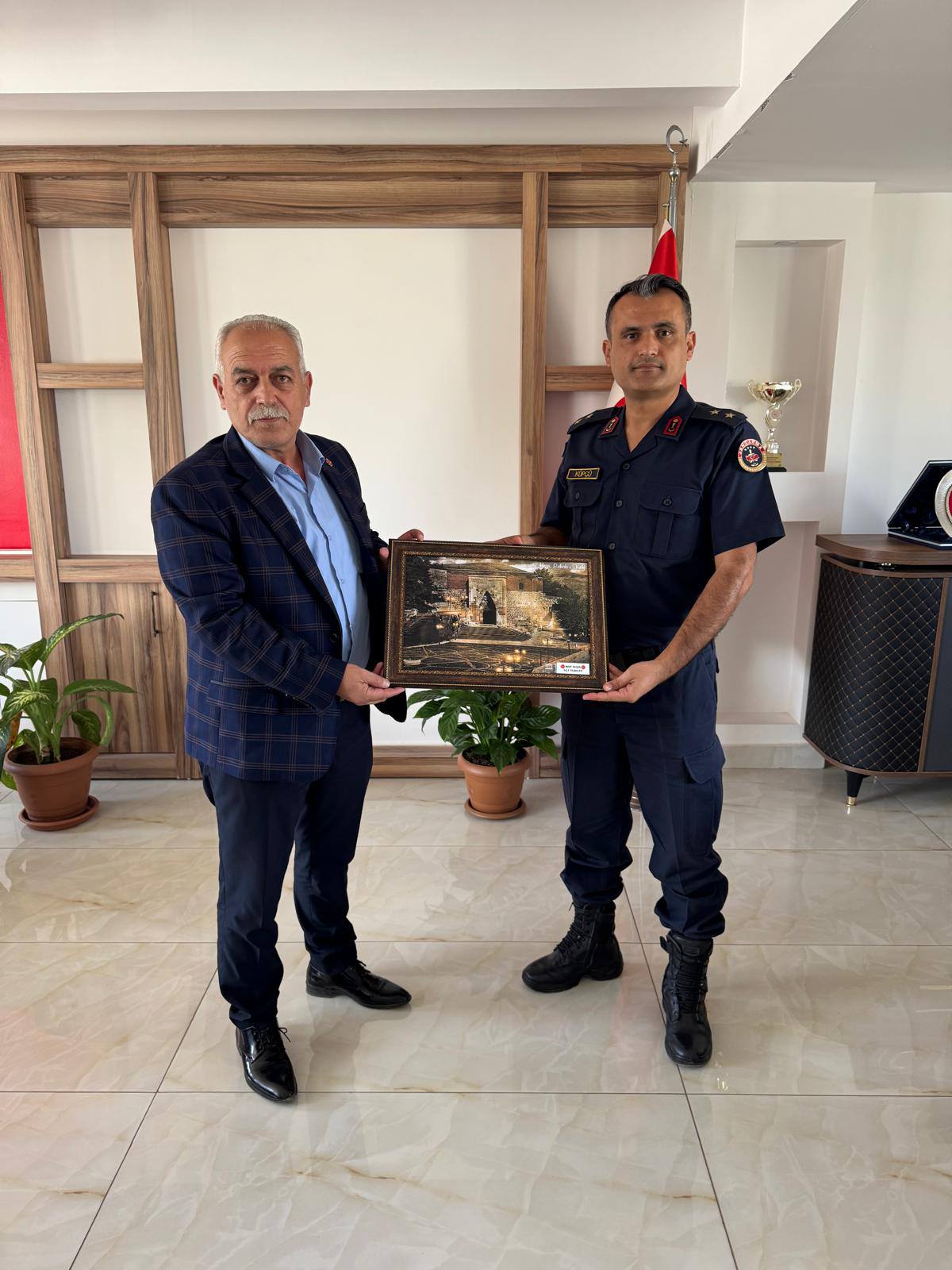 Mhp Afşin İlçe Teşkilatı'ndan İlçe Jandarma Komutanı Küpçü’ye Ziyaret