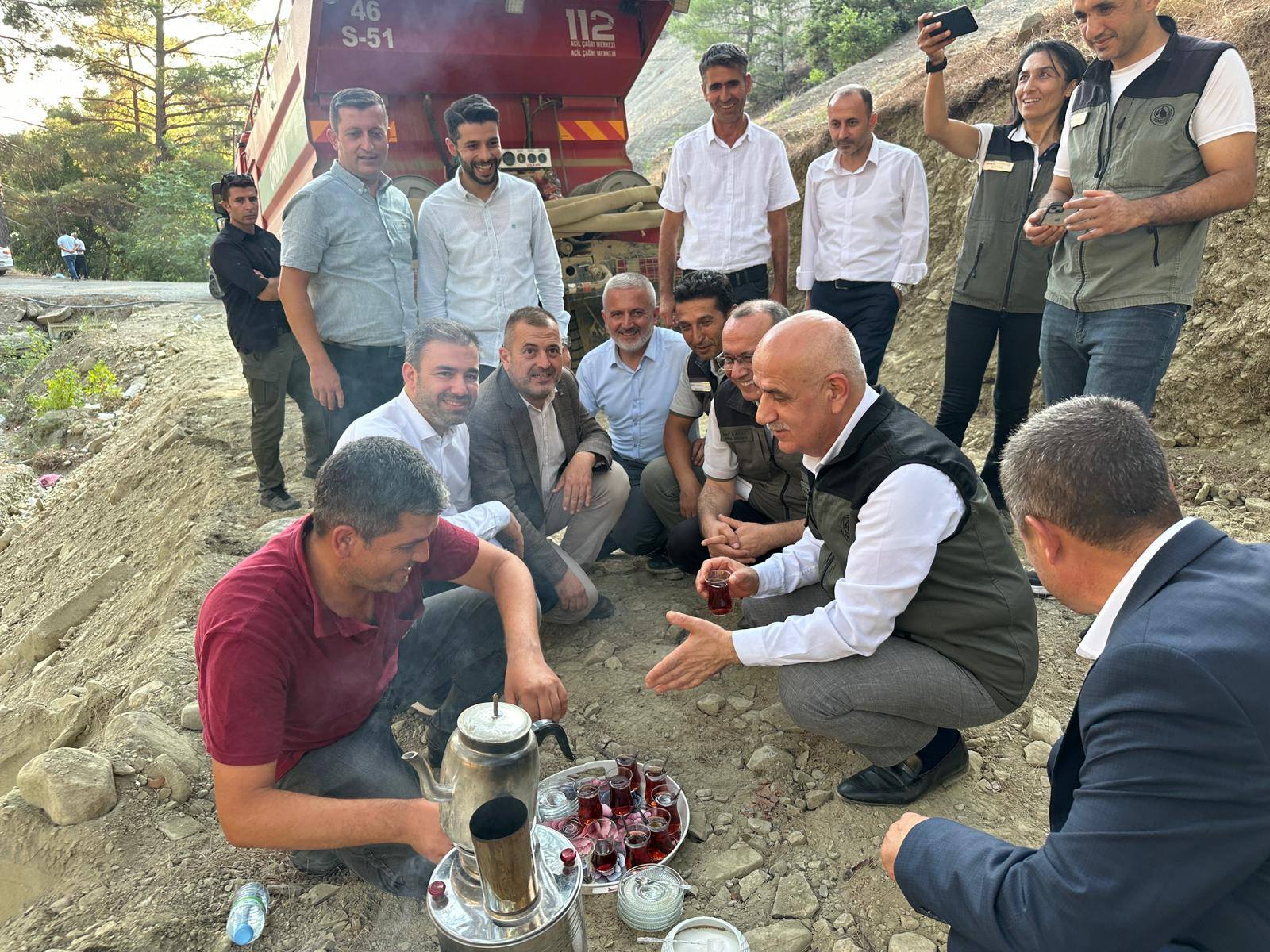 Milletvekili Kirişci, Onikişubat'ta Çamlıbel Ve Çakırdere'deki Yangın Alanında İncelemelerde Bulundu1