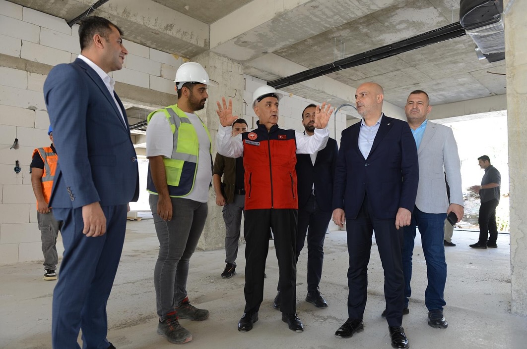 Milletvekili Kirişci, Şantiye Alanlarında İncelemelerde Bulundu4