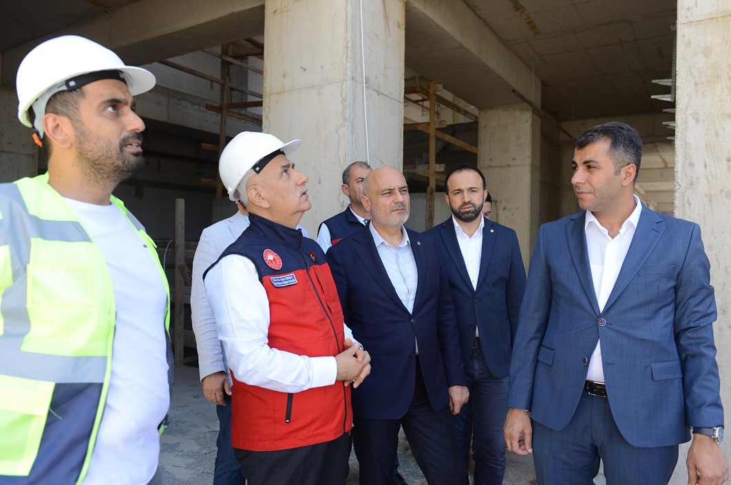 Milletvekili Kirişci, Şantiye Alanlarında İncelemelerde Bulundu5