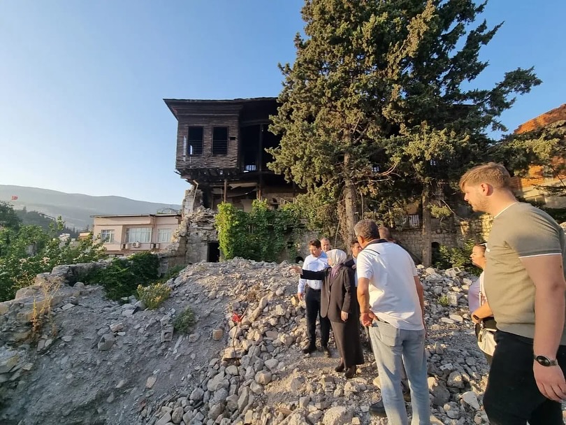 Milletvekili Köksal'dan Depremde Zarar Gören Yapılara Ziyaret4