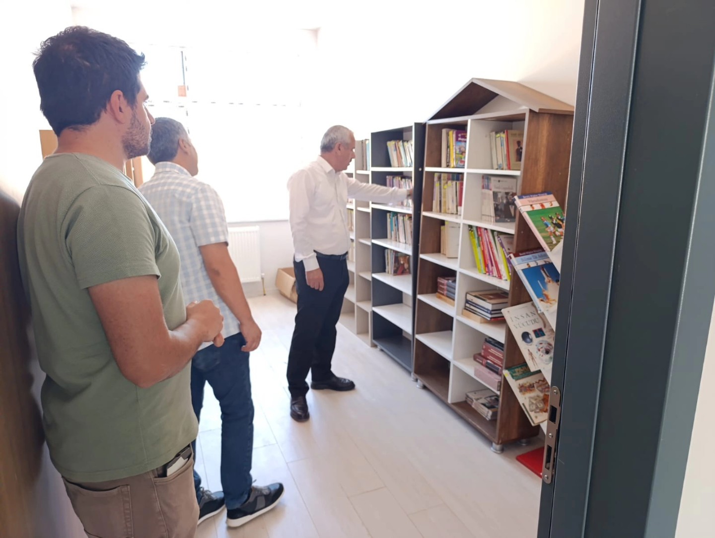 Müdür Gezer’den Yeniden Yapılandırılan Gücük İlkokulu Ve Ortaokulu’na Ziyaret3