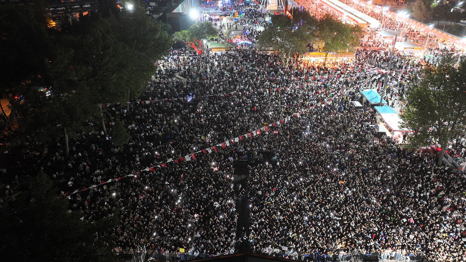 Sakiler’den Ağustos Fuarı’nda Unutulmaz Bir Gece (4)