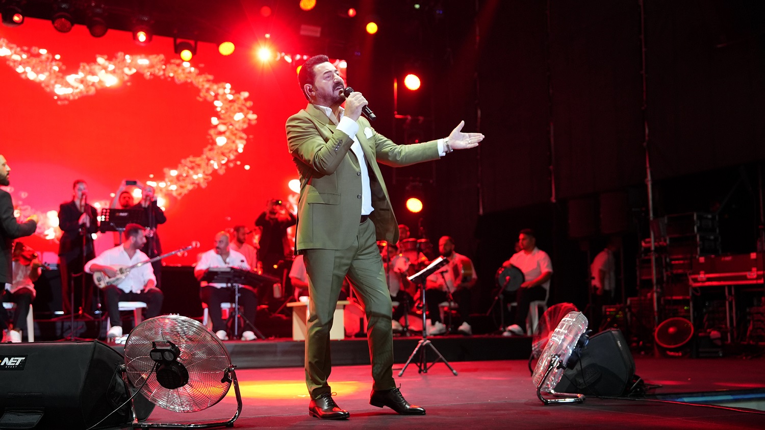 Serkan Kaya Kahramanmaraş’ı Arabesk Ezgilerle Coşturdu (4)